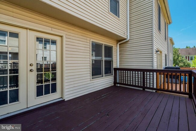 Building Photo - 14716 Grobie Pond Ln