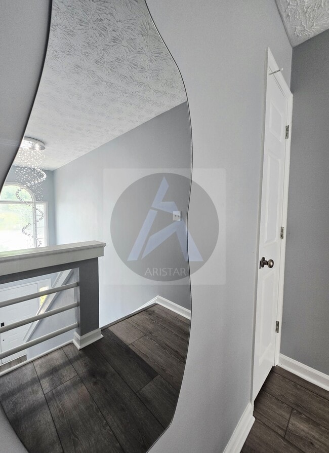 Building Photo - 1041 Kennesborough Rd NW