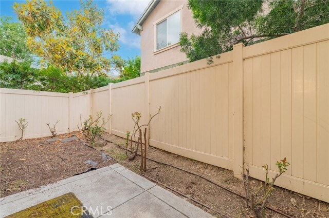 Building Photo - 1351 S Magnolia Ave