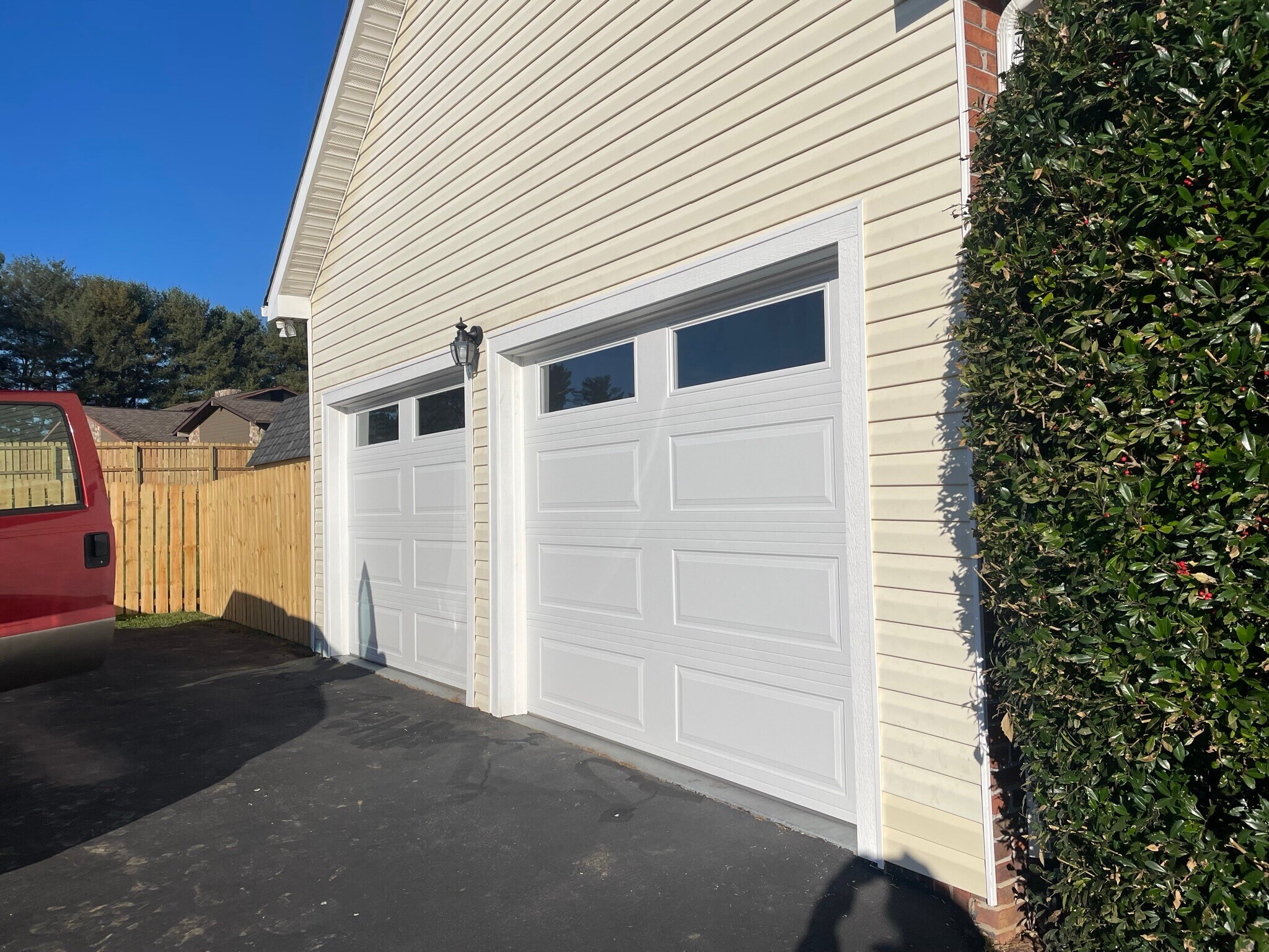 2 car attached garage - 215 Apple Rdg
