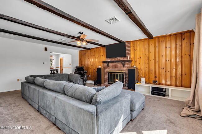 Building Photo - 46 Sunset Ave