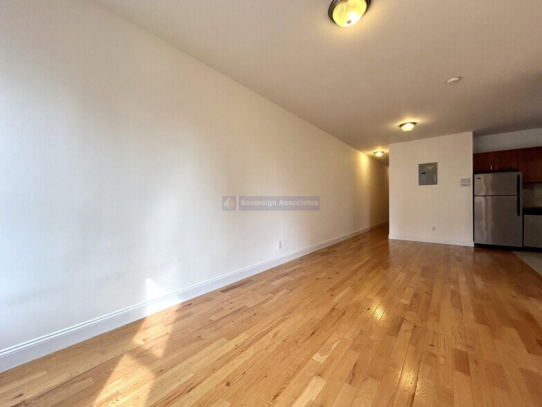Building Photo - 280 Fort Washington Ave