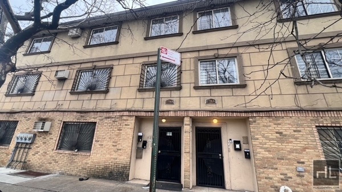 Building Photo - 1784 Linden Blvd