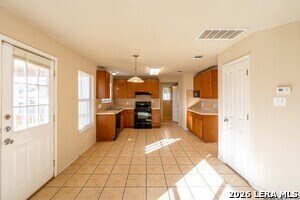 Building Photo - 4919 Celtic Cor