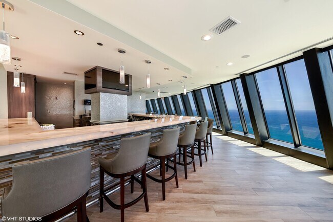 Building Photo - 3000 N Ocean Dr