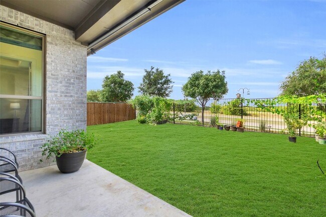 Building Photo - 3511 Solaro Ln