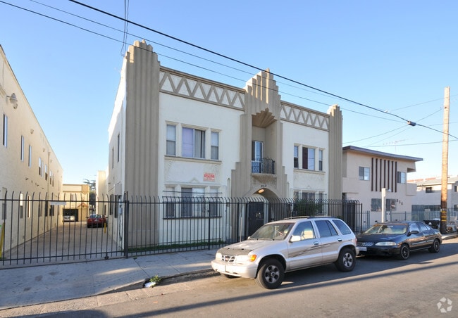 Primary Photo - 852 W 42nd Pl