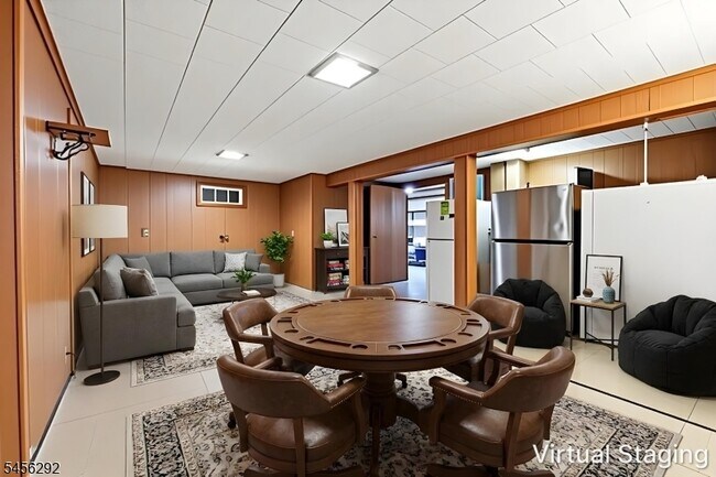 Building Photo - 518 Orchard Pl