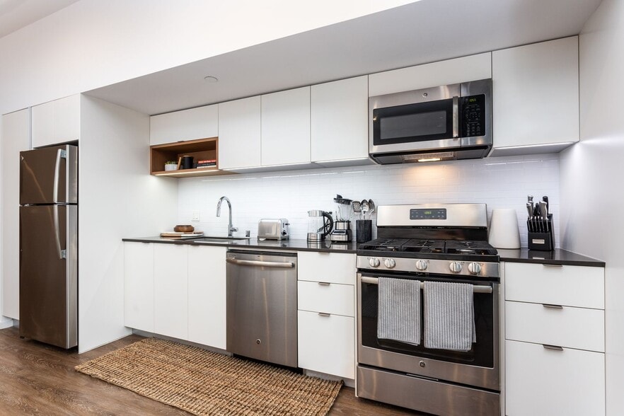 Interior Photo - Line Lofts