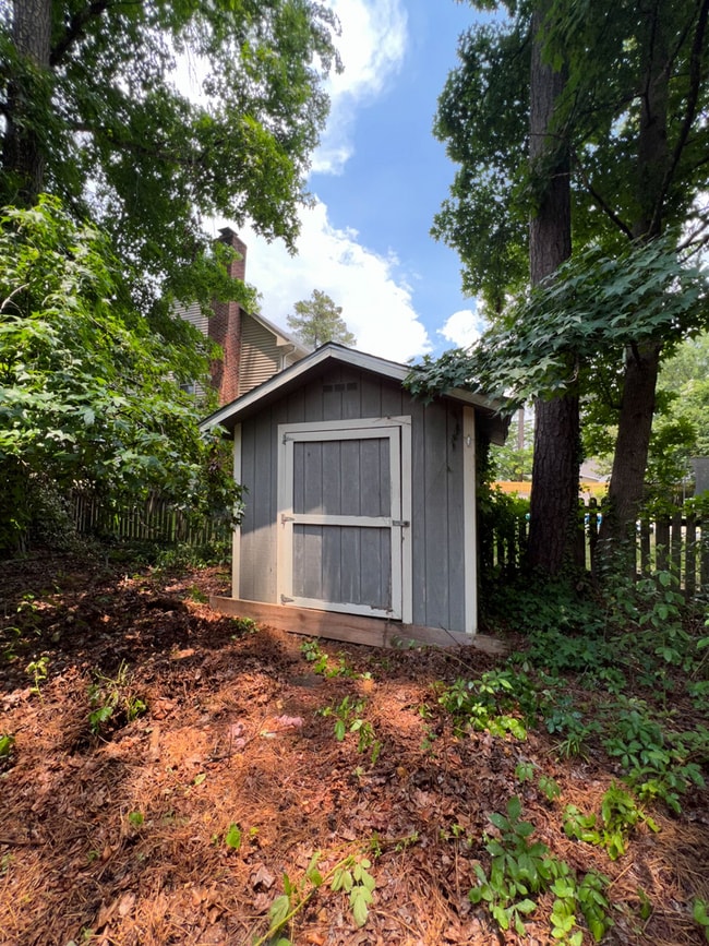 Building Photo - 6837 St Julian Way