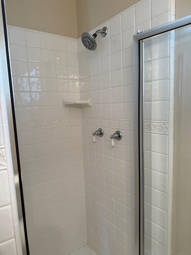 Building Photo - 2777 N Galley St