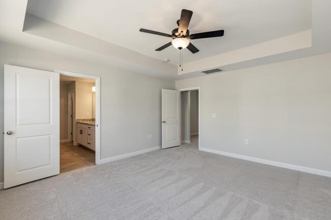 Building Photo - 50 Maximus Cir