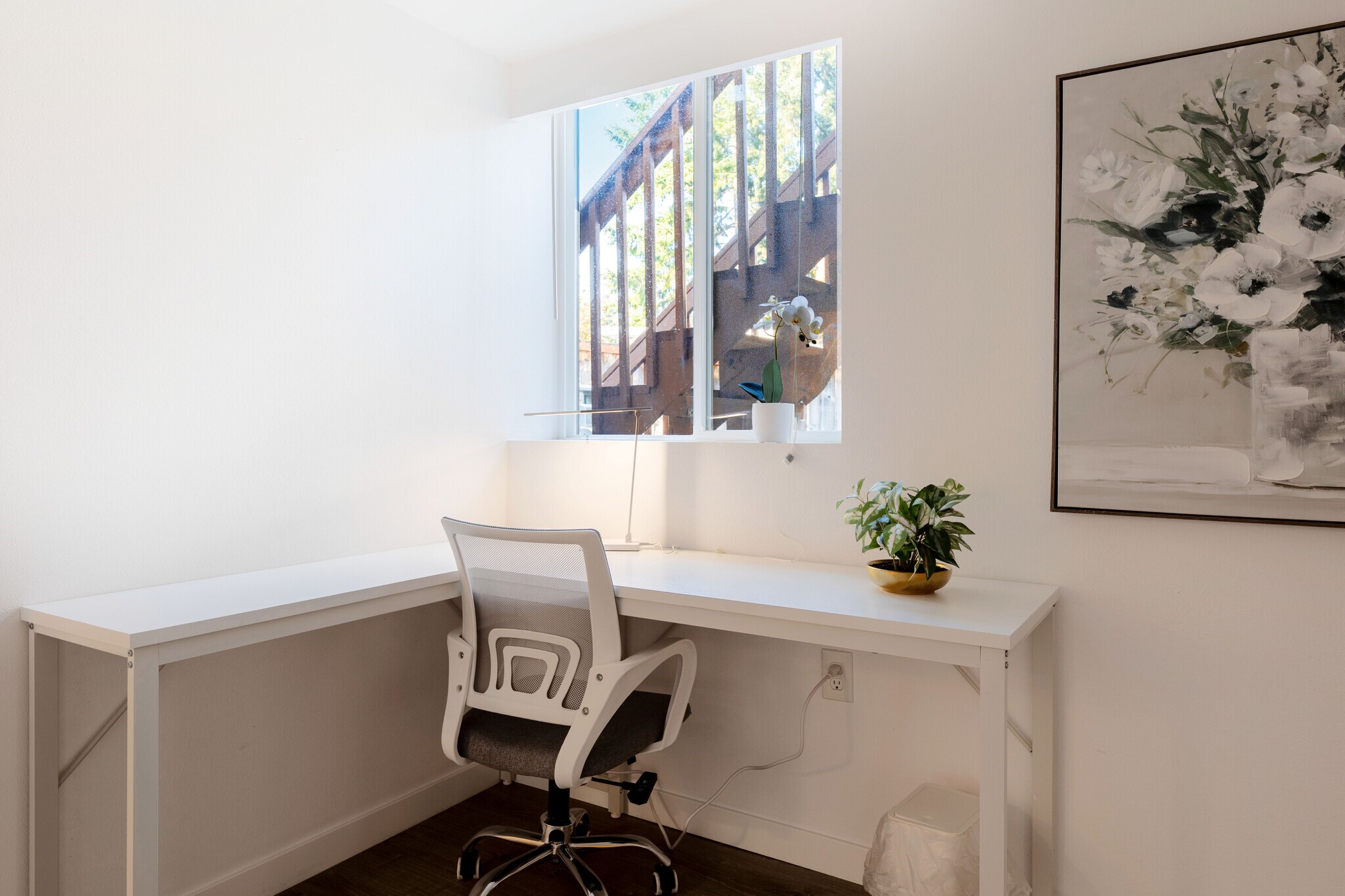 Building Photo - 16654 SE 26th Pl