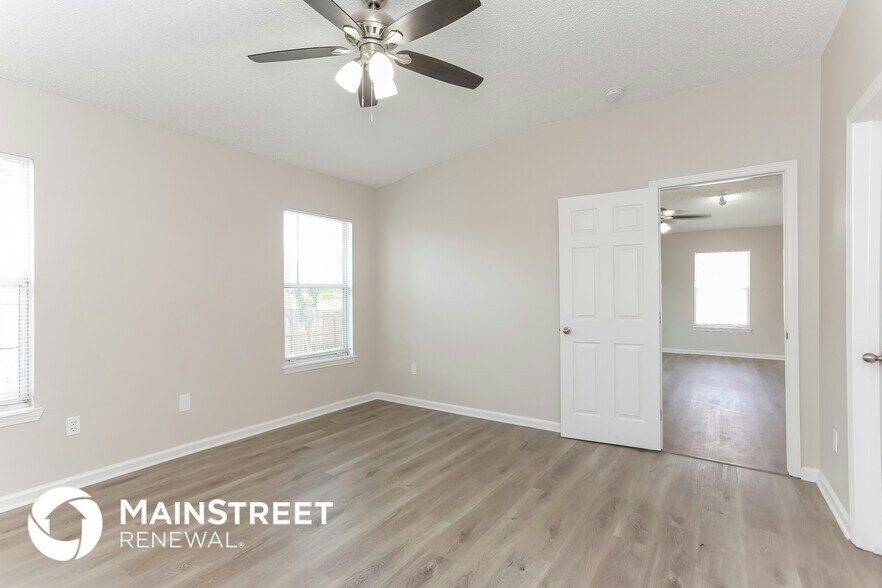 Building Photo - 7253 US Open Blvd