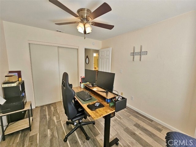 Building Photo - 39620 Glenwood Ct