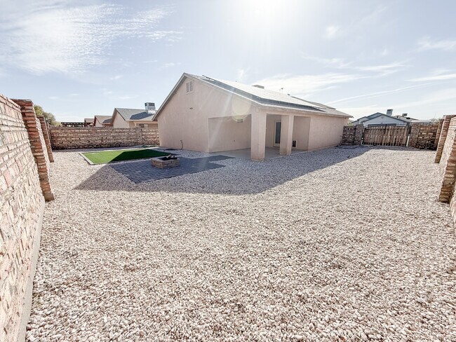 Building Photo - 9586 E 38th Pl