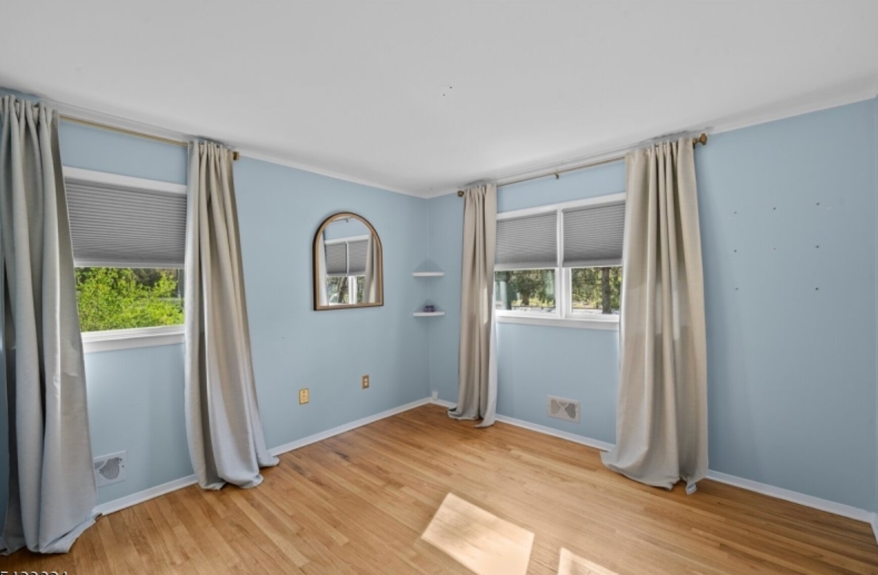 Building Photo - 37 Lurline Dr