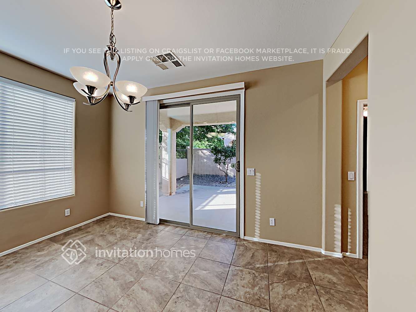 Building Photo - 21024 E Stonecrest Dr