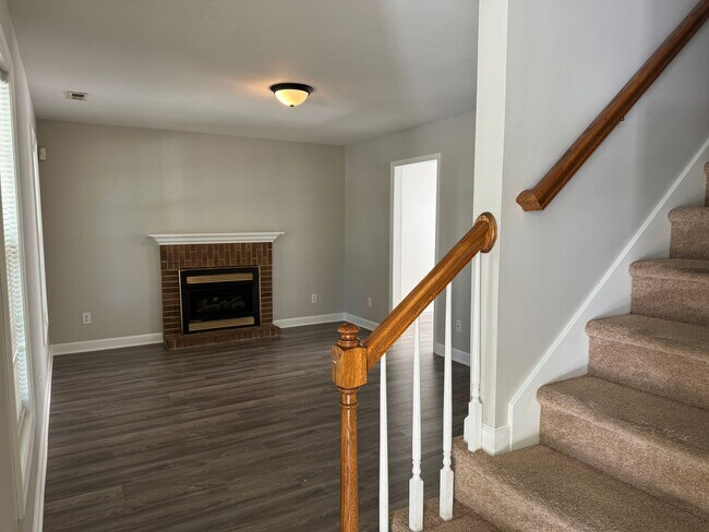 Building Photo - 4020 Salem Landing Drive