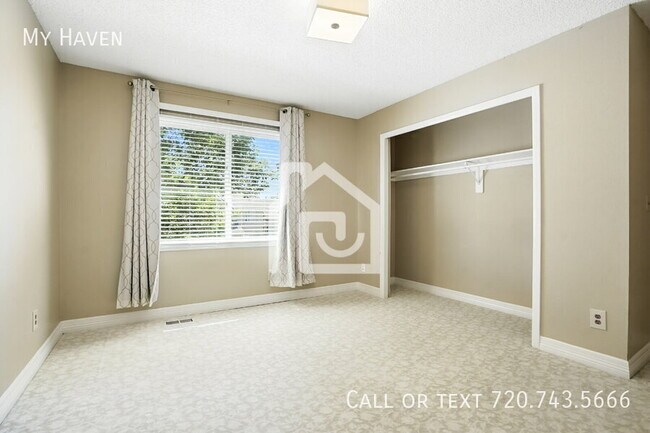 Building Photo - 16173 E Crestline Pl