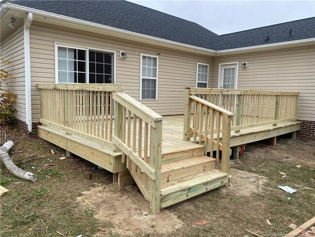 Building Photo - 2231 Flanagan Pl