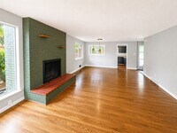 Building Photo - 1447 Iowa Ave
