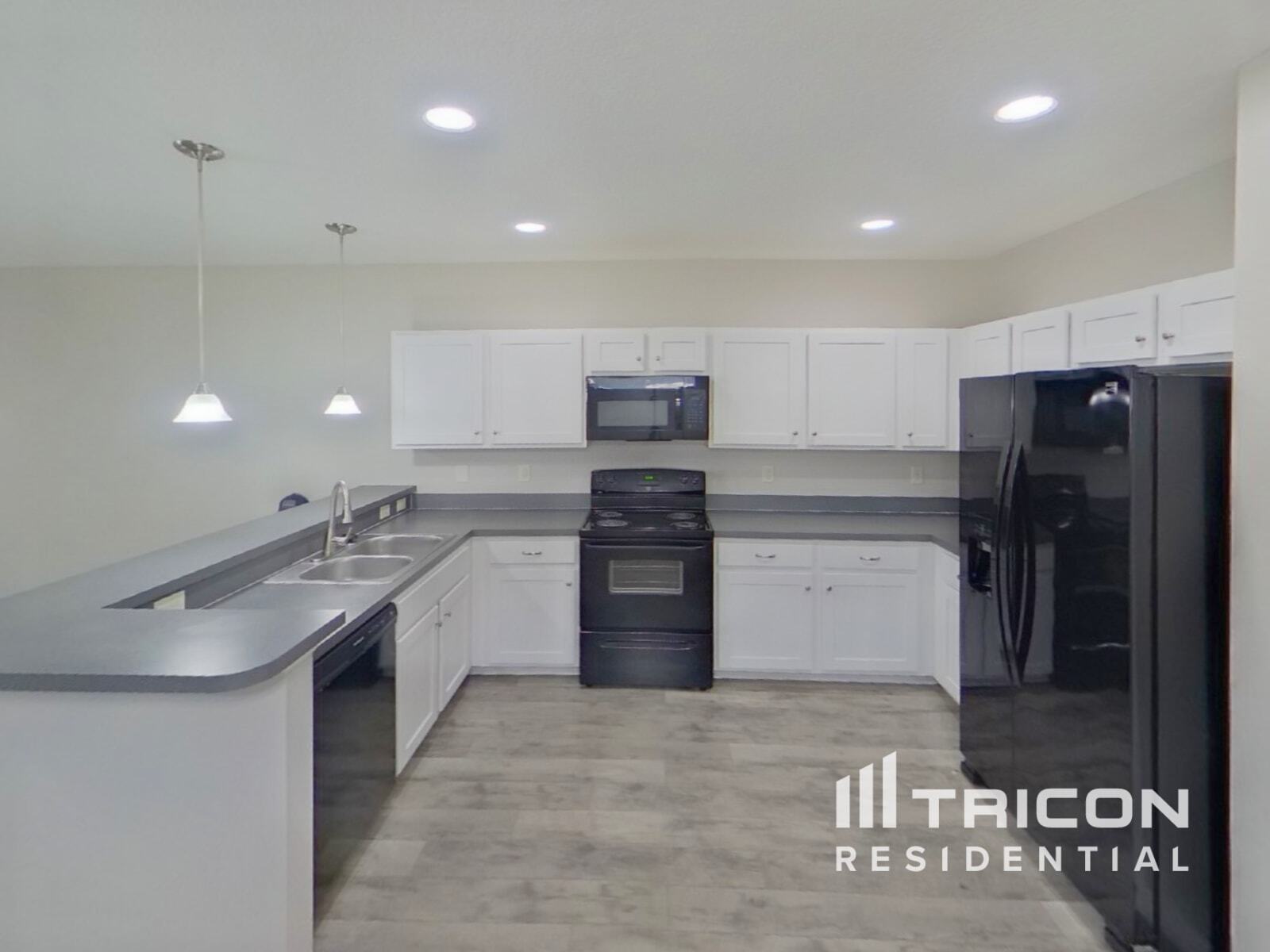 Building Photo - 4125 11th St E