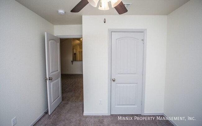 Building Photo - 1118 Preston Trails