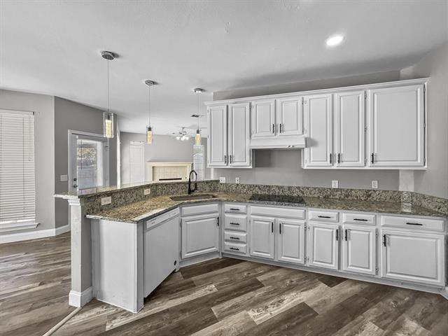 Building Photo - 2132 Cliffside Dr