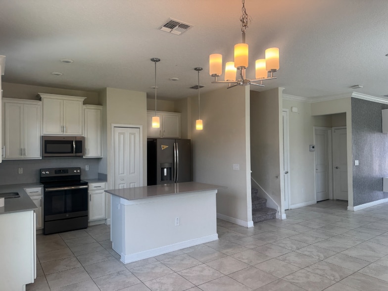 Building Photo - 4724 Tribute Trail