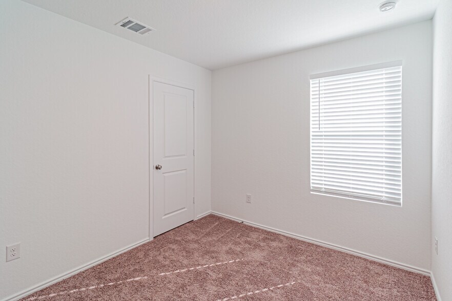 Building Photo - 7703 Chancery Gate