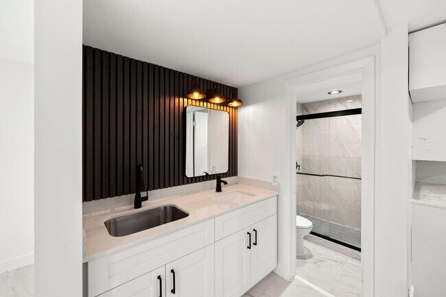 Building Photo - 6930 NW 186th St