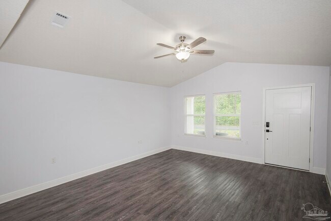 Building Photo - 3304 Bonfire Dr