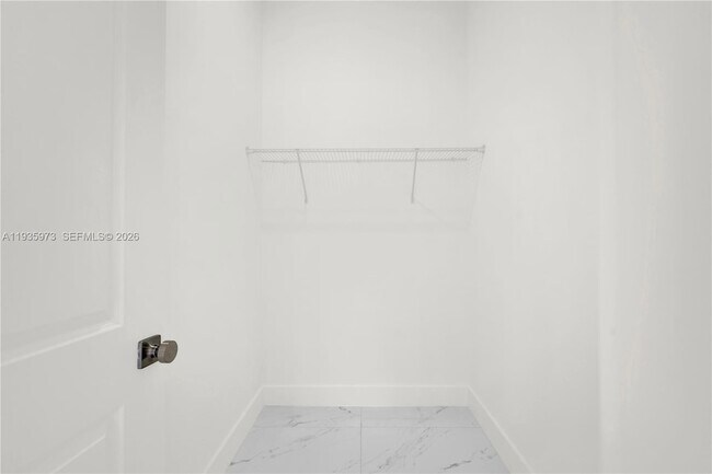 Building Photo - 68 Organ St