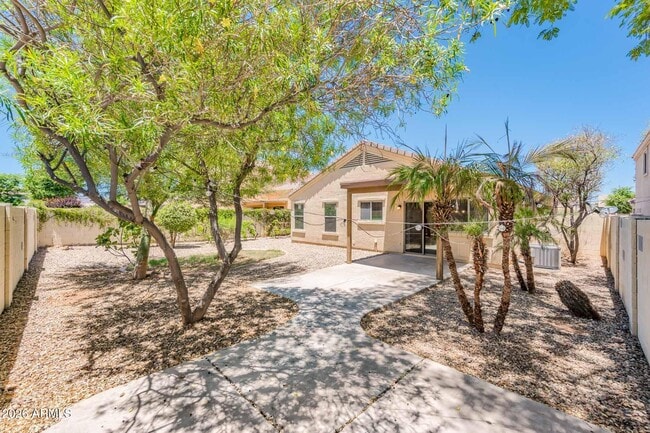 Building Photo - 17429 W Watson Ln