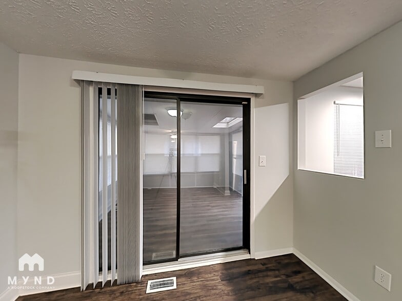 Building Photo - 2235 Tahoe Ct NW