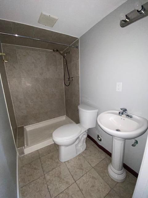 Building Photo - 1559 Orson Dr