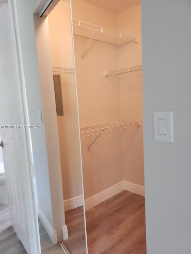 Building Photo - 2118 NW 171st Terrace