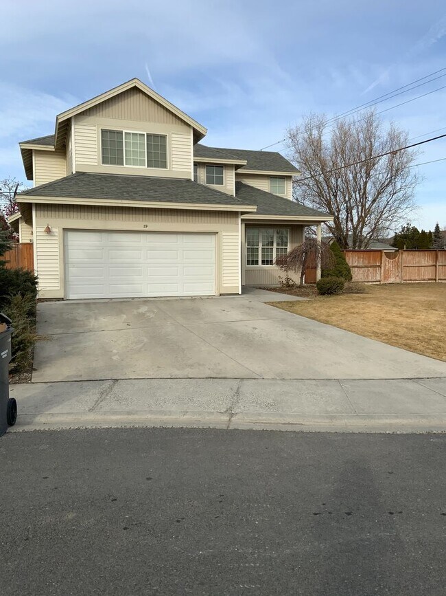 Building Photo - Home for Rent in Ephrata