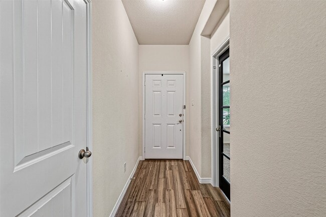 Building Photo - 4631 Stolz Trail