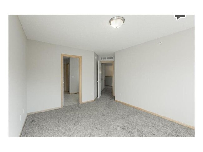 Building Photo - 3033 Chamberlain St