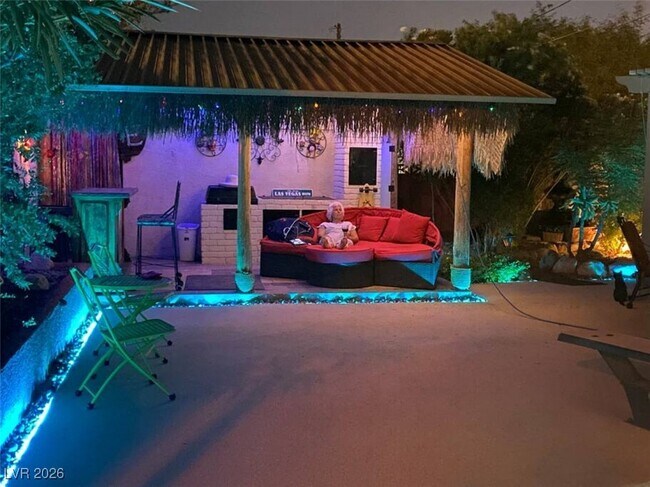 Building Photo - 481 Benedict Dr