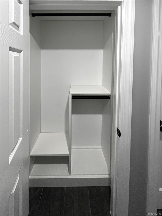 Building Photo - 31 Riverside Ave