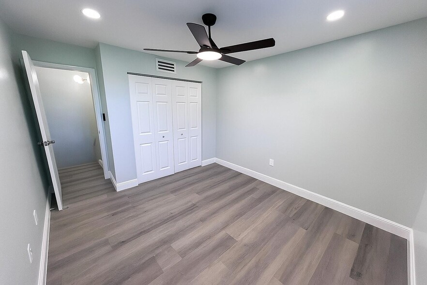 Building Photo - 1707 Village Blvd