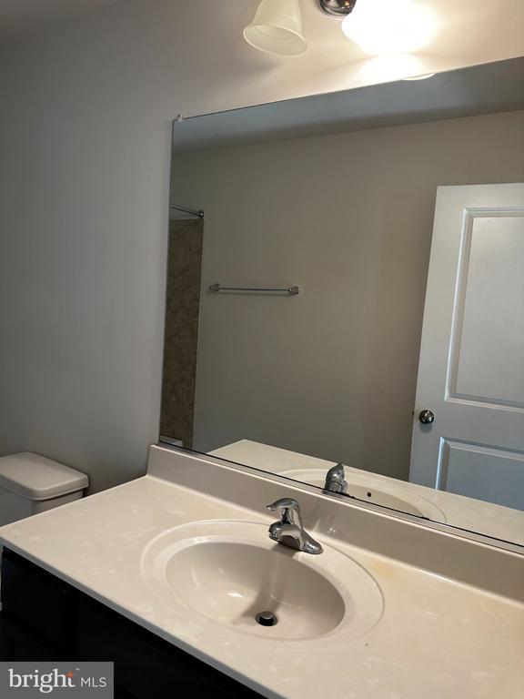 Building Photo - 4203 Flanders Ct