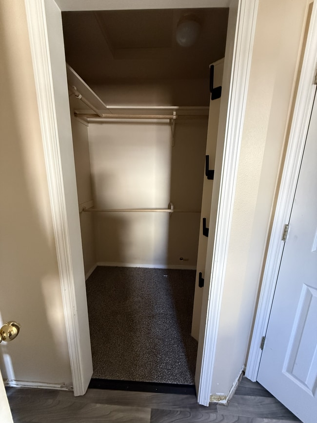 Building Photo - Madison Duplex