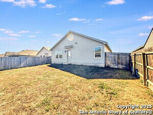 Building Photo - 506 Blue Stem Rd