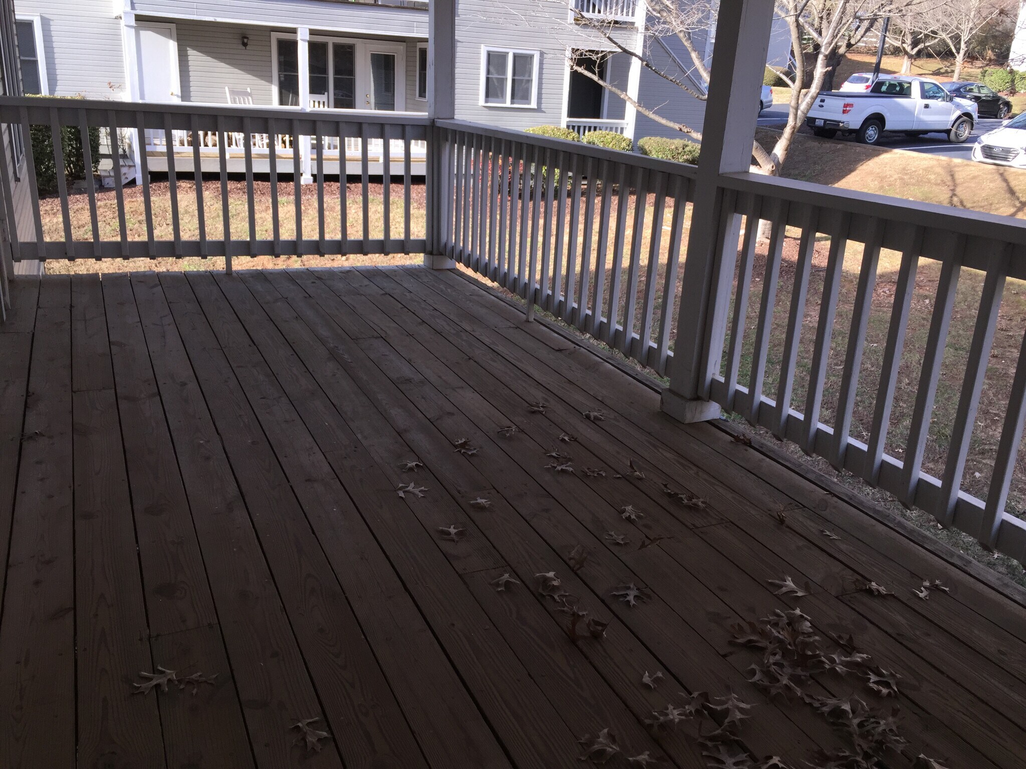 Huge covered balcony - 2811 Edridge Ct