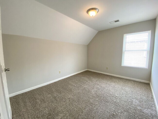 Building Photo - 3 bed, 2 bath in Brighton Tn