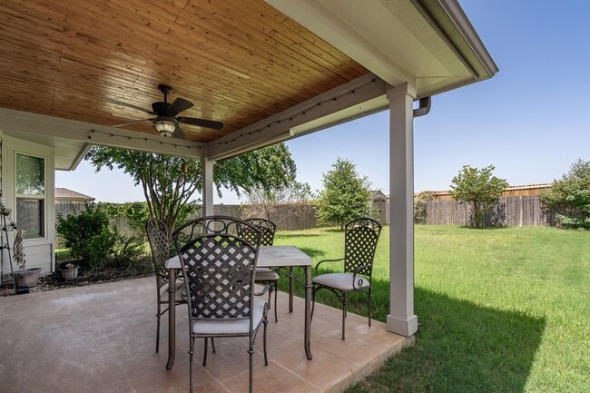 Building Photo - 425 Drystone Trail